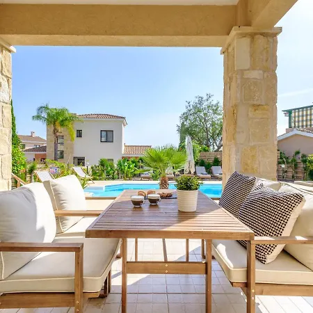 Villa Aphropean 3bed Wprivate Pool